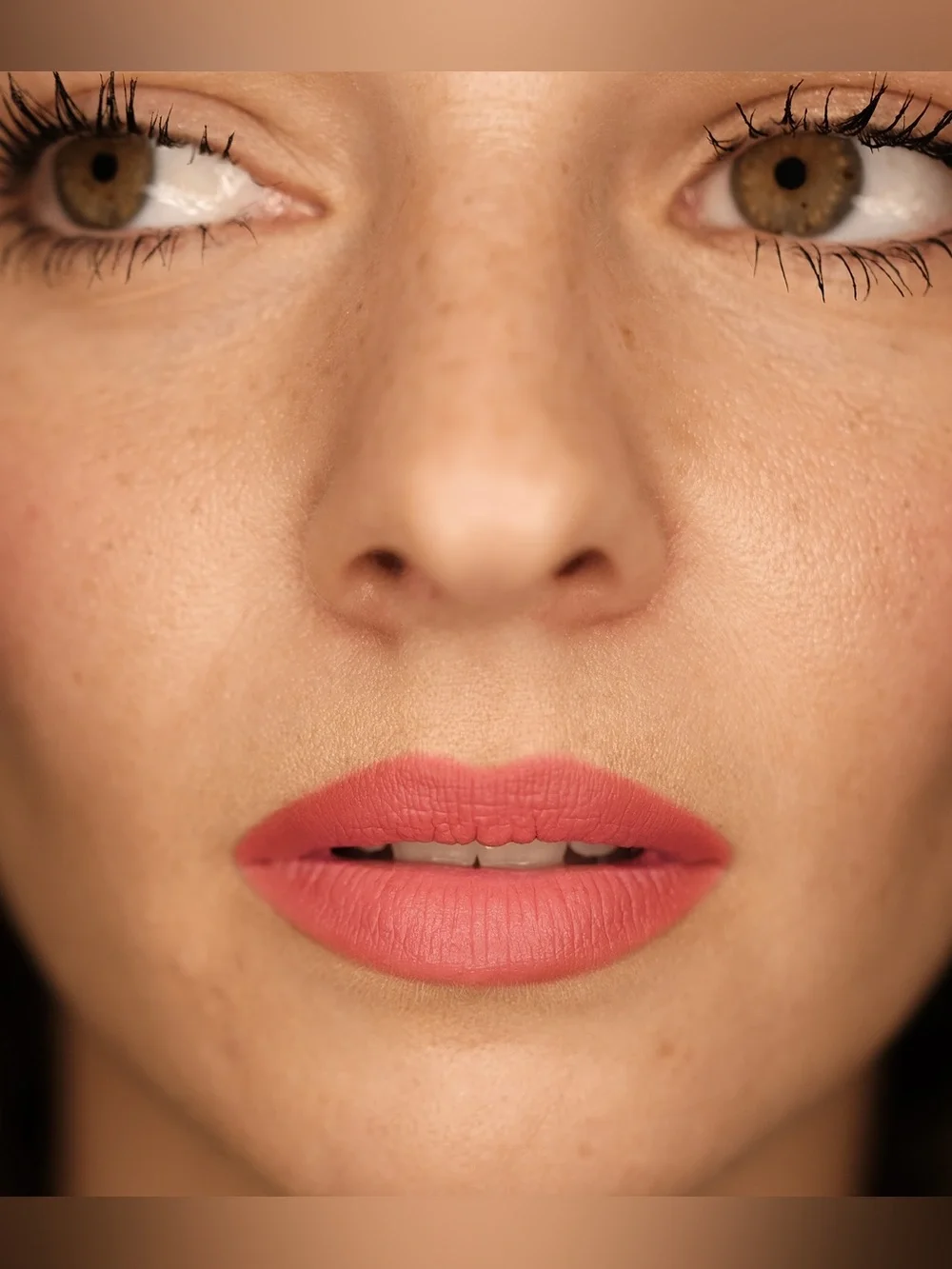 Half Magic Mouth Cloud Soft Matte Lip Cream: House Wife Dreamz (Coral)